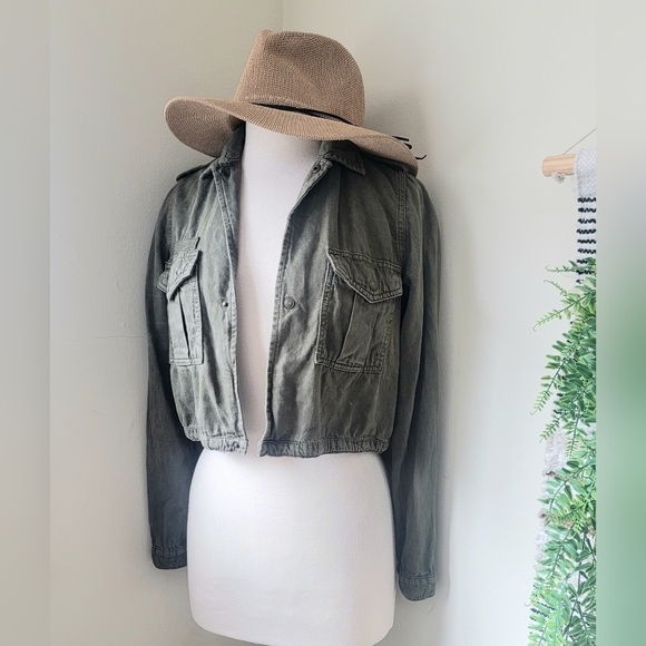 Zara military Green cropped jacket shacket shirt - Picture 1 of 6